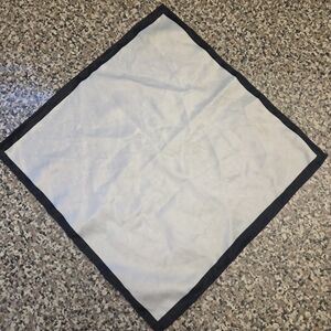 Mens Egara Two-Tone Bordered Pocket Square